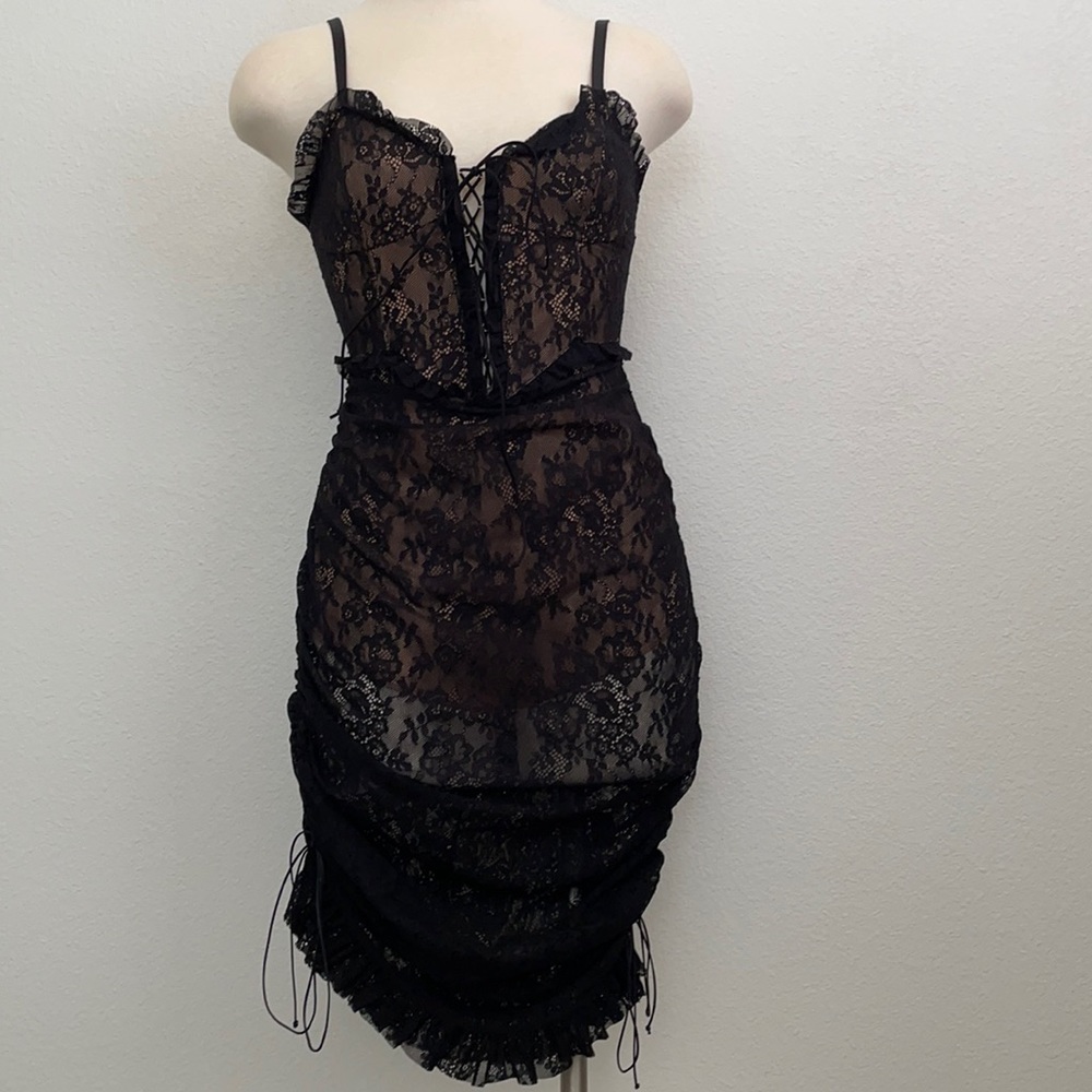 VSxFor Love and Lemons LA- Lace tie dress